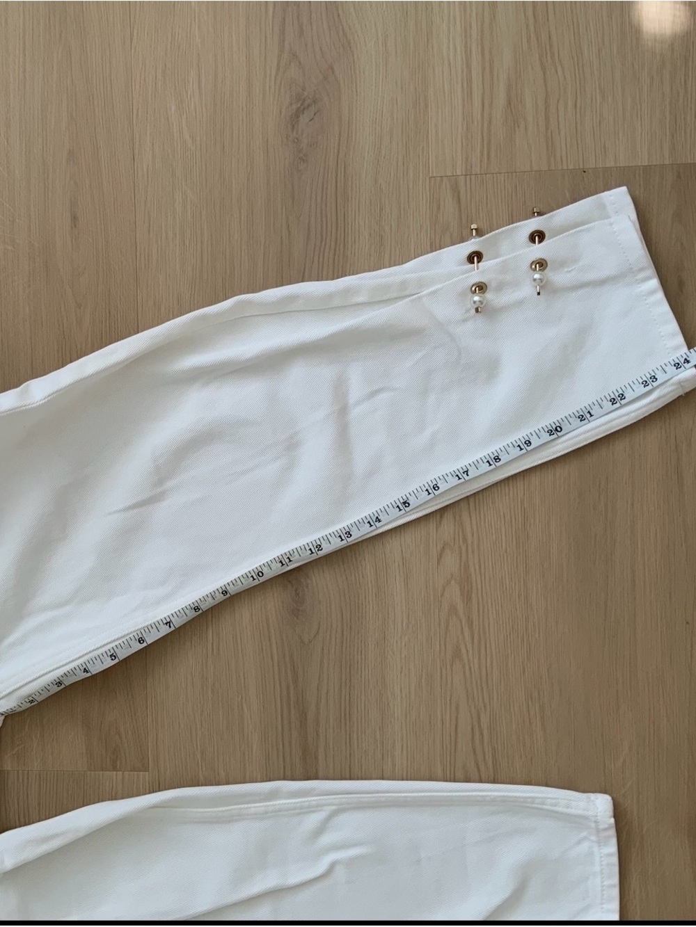 MOTHER Of Pearl White High-Rise Jeans with Pearl Embellishments - Picture 14 of 14